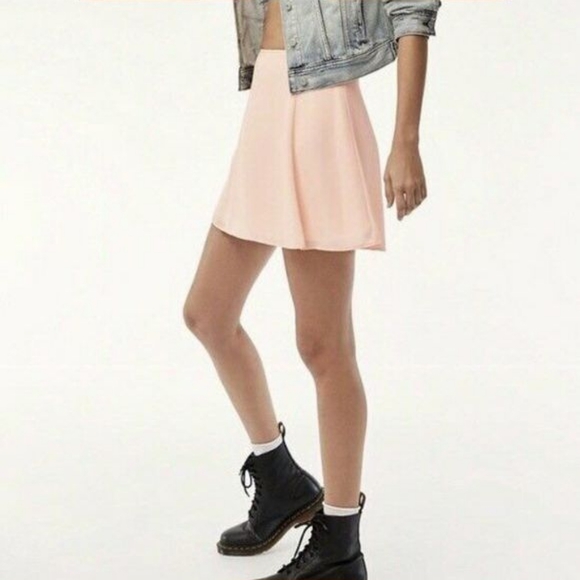 Aritzia Sunday Best Baby Blue (Stream) Kim Skirt in size 4 - Picture 3 of 8